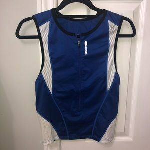 Sugoi cycling/ workout sleeveless top